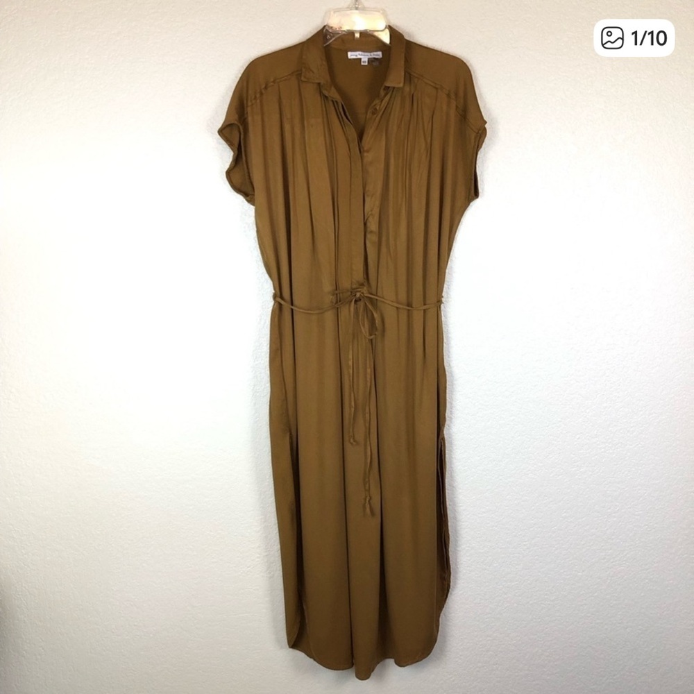Young, fabulous and Broke xs Gold dress
